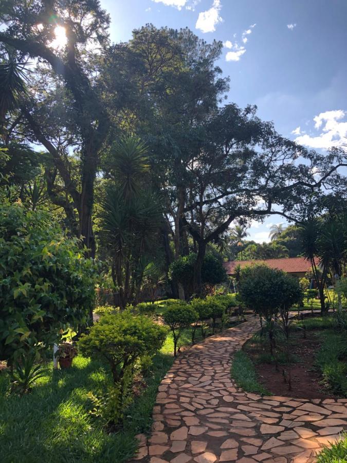 ברומדיניו Pousada Villa Da Serra מראה חיצוני תמונה